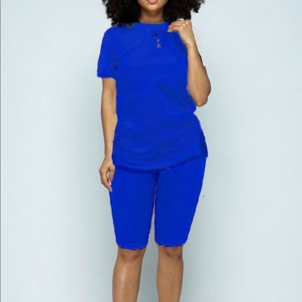 NWT Basic 2pc Blue Set